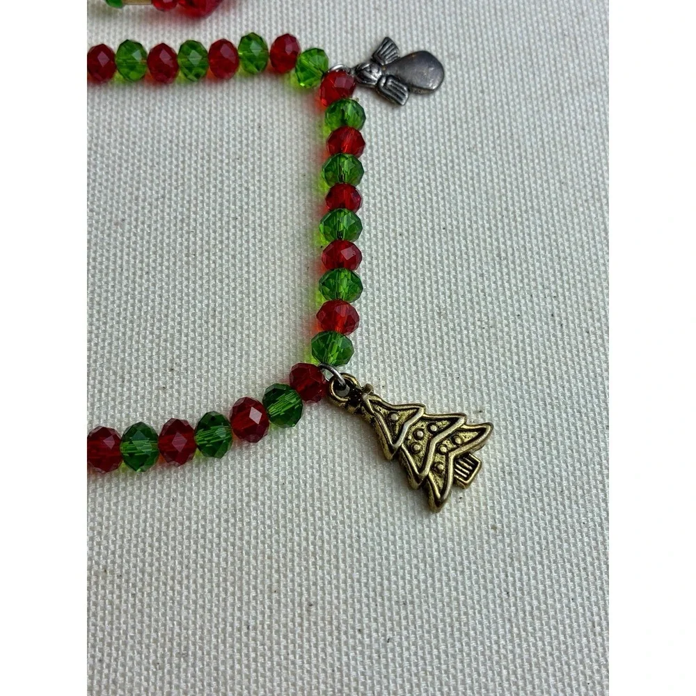VTG Christmas Bracelet Set Red & Green Crystal Beads with Holiday Charms